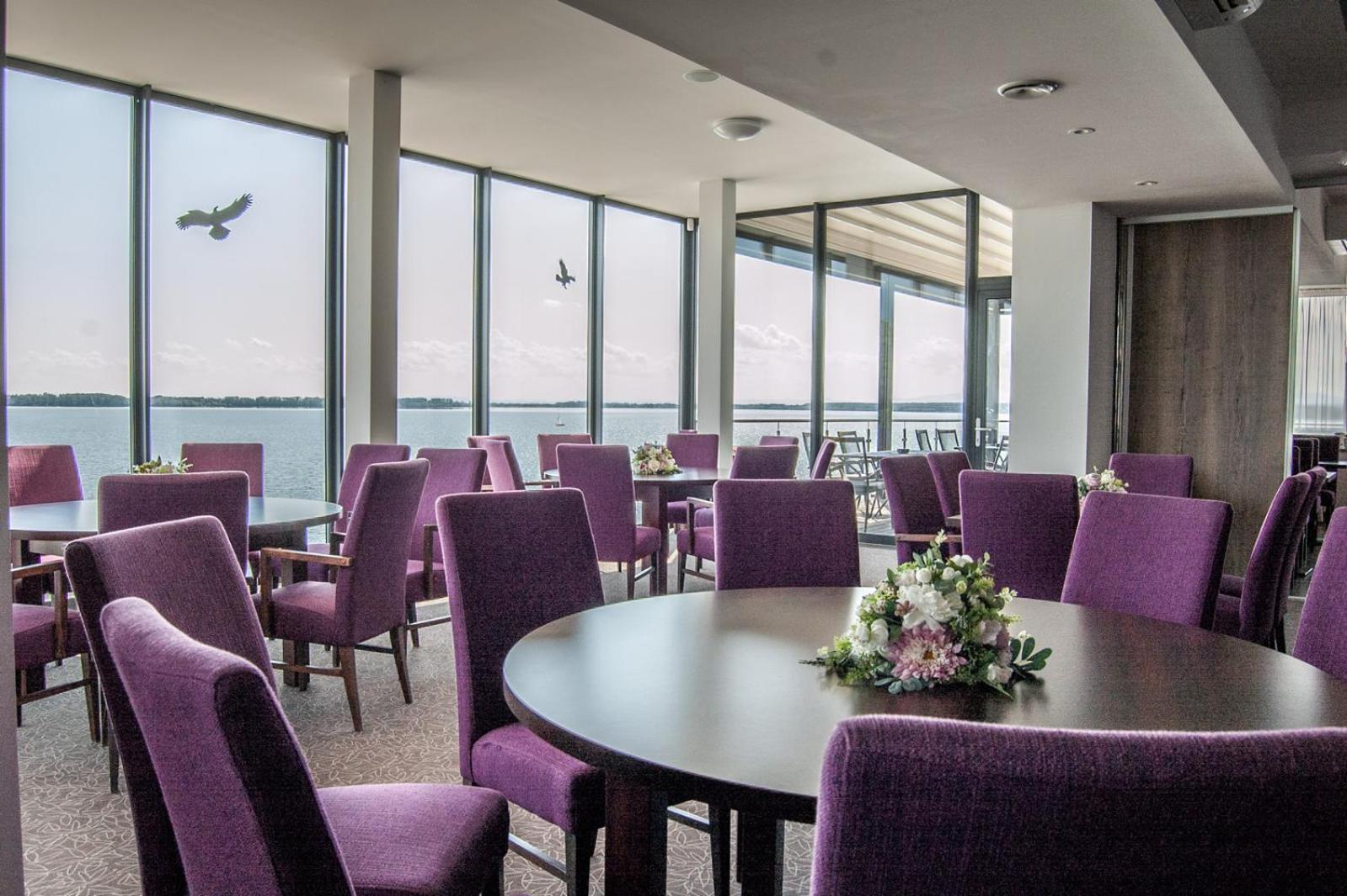 Kaluža Hotel Eurobus מראה חיצוני תמונה