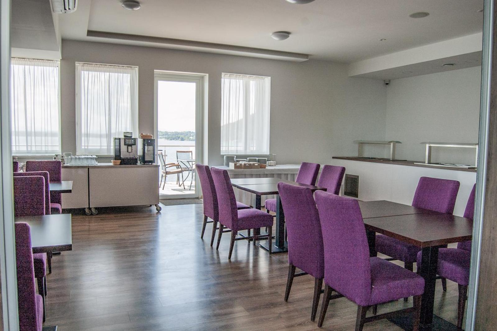 Kaluža Hotel Eurobus מראה חיצוני תמונה