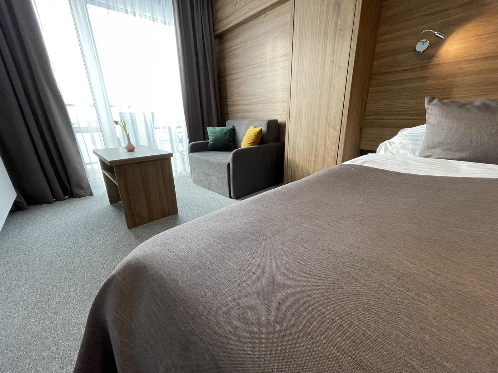 Kaluža Hotel Eurobus מראה חיצוני תמונה